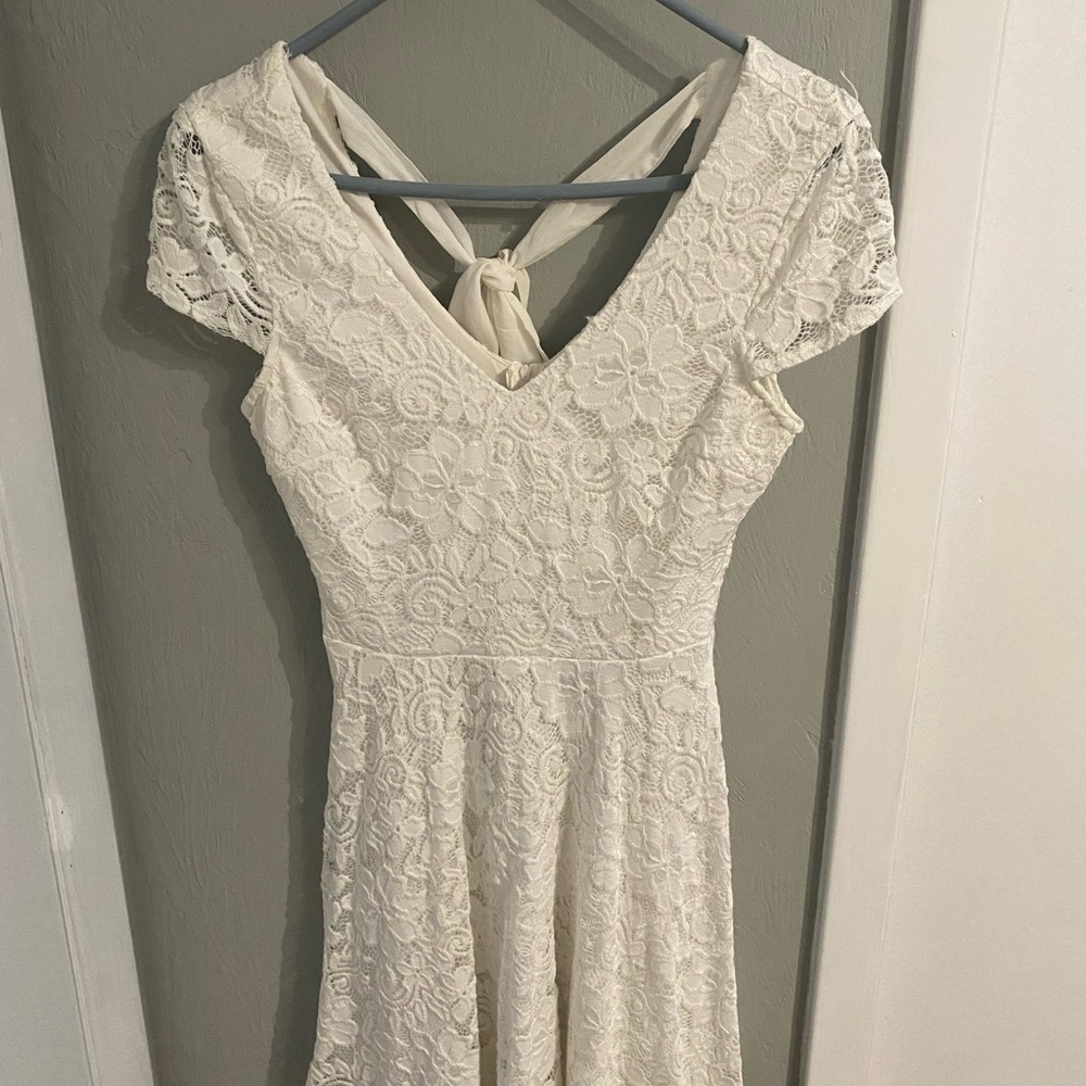 white lacy midi dress